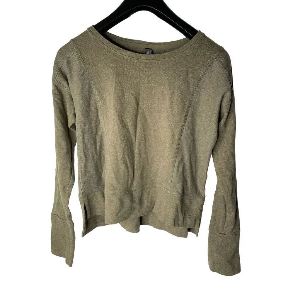 Mountain Hardwear Long Sleeve Top olive green women’s size medium